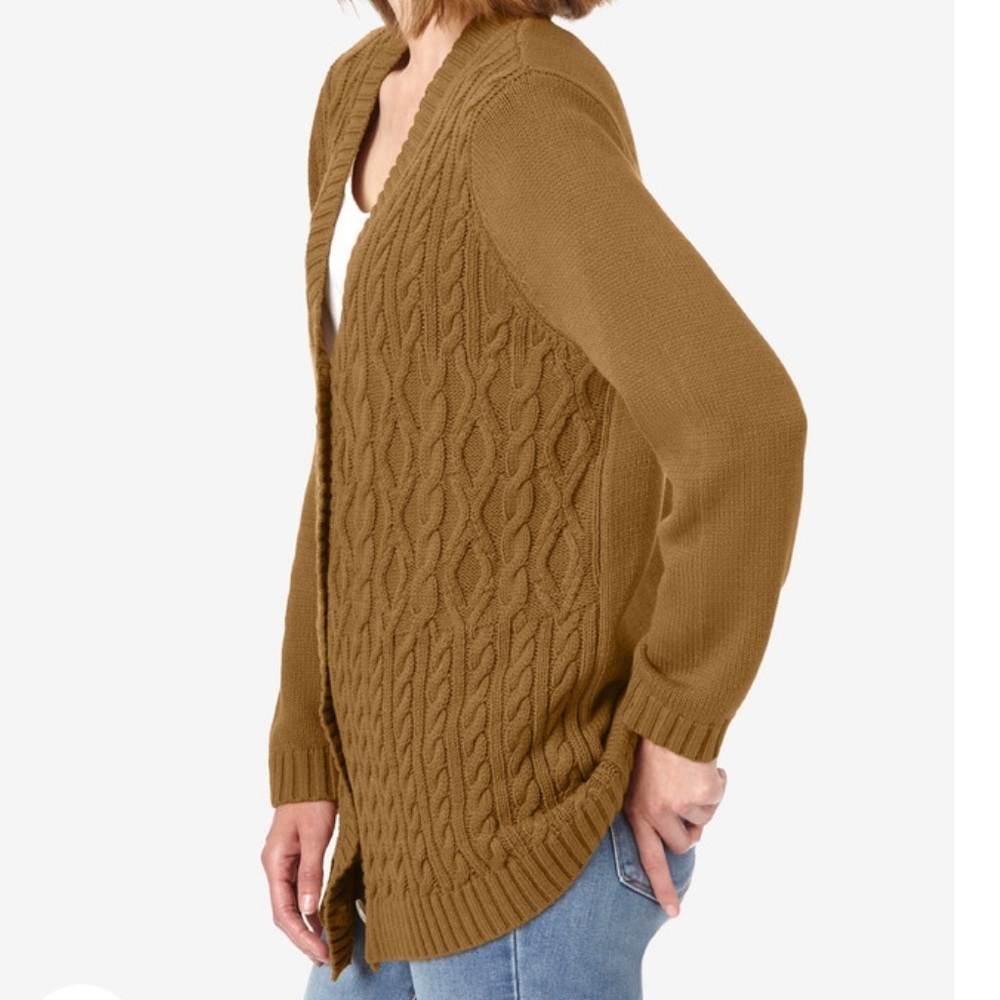 Poof Apparel NWT Womens Tan Cable Knit Grandpa Cardigan Button Up Relaxed Small